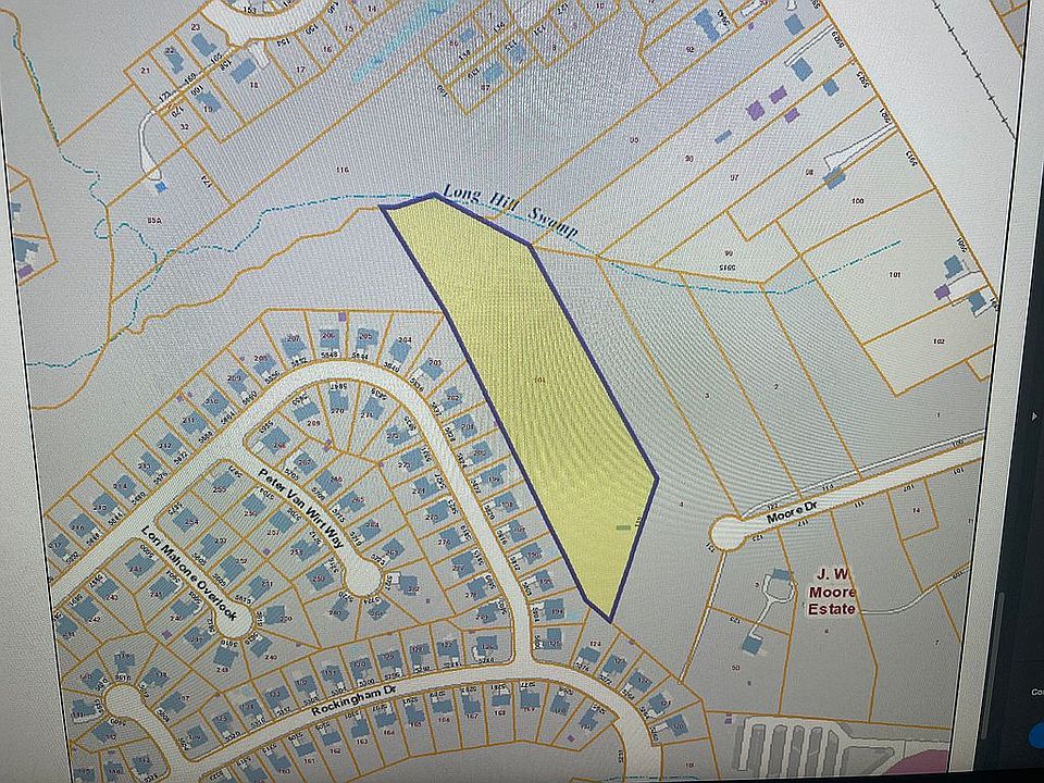 1st image of 139 Moore Dr
