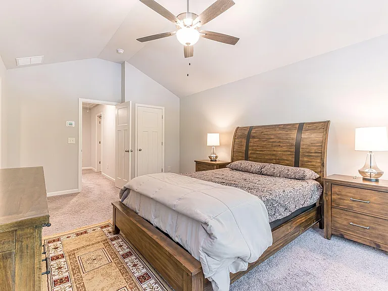 1380 Sugar Glen Ct — Photo 24