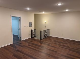 351 Avenue A Floor 3, Bayonne, NJ 07002