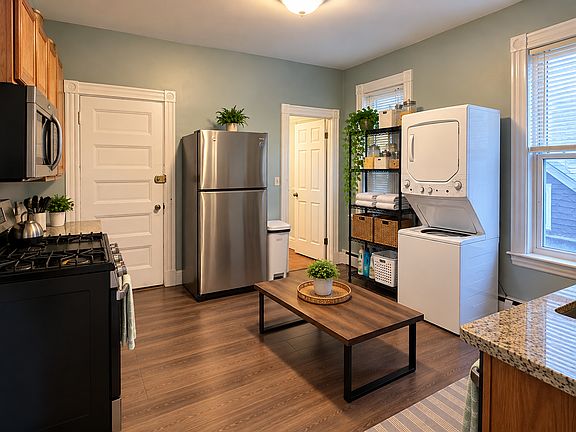 3rd image of 38 Cherokee St #2