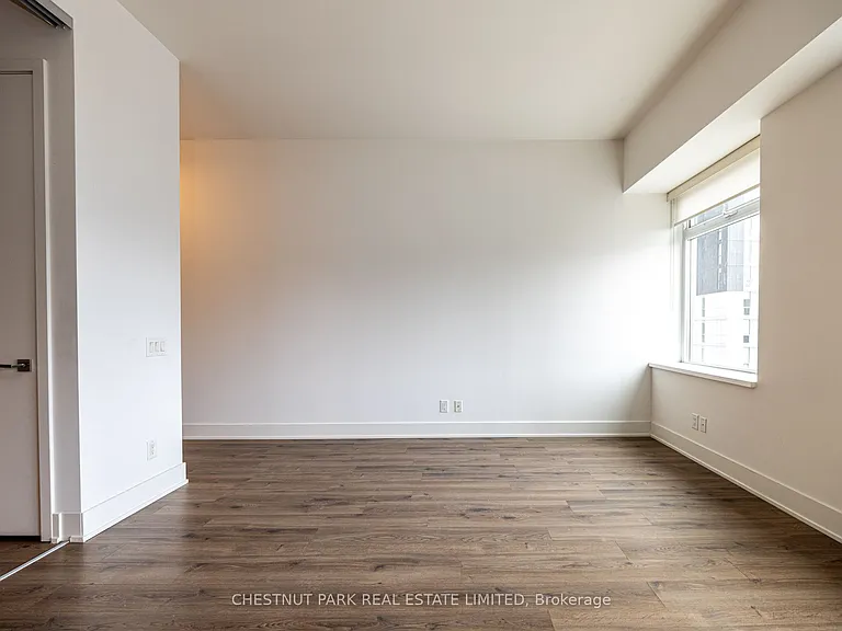 111 Saint Clair Ave W #416 — Photo 14