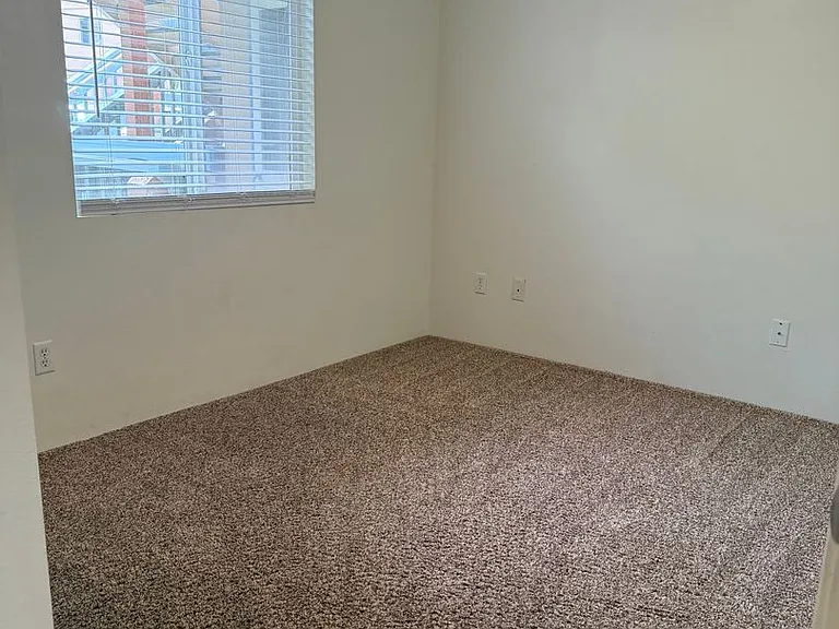 35 Katie Ln #726 — Photo 7