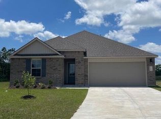 129 Still Lake Dr, Duson, LA 70529