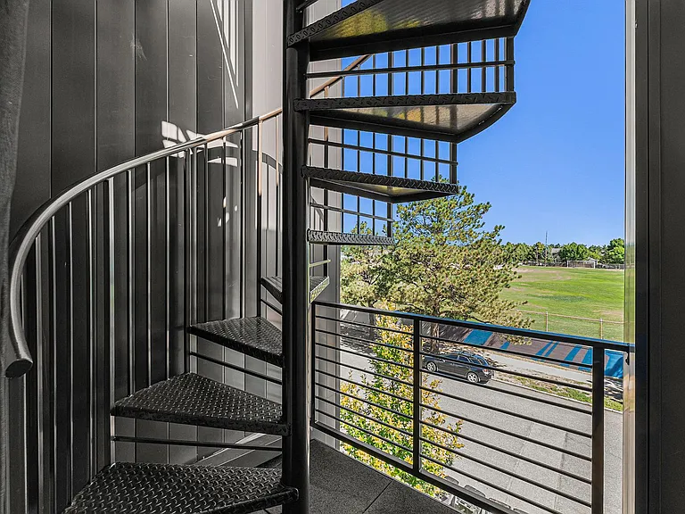 3402 W 18th Ave — Photo 21
