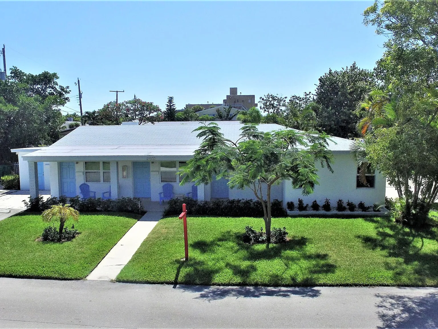 1 bed, 1.0 bath, 450 sqft, $1,700 — Photo 1