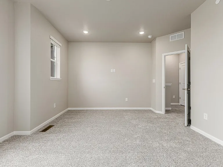 6770 Merseyside Ln — Photo 12