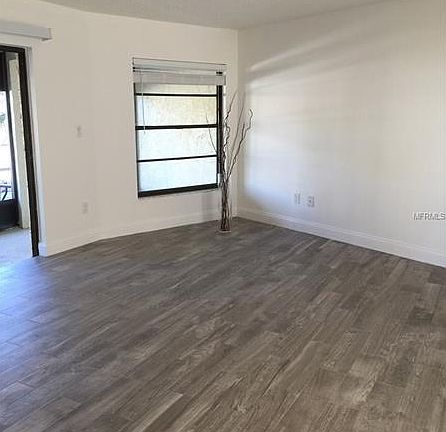 5th image of 2587 Cyprus Dr #3-111