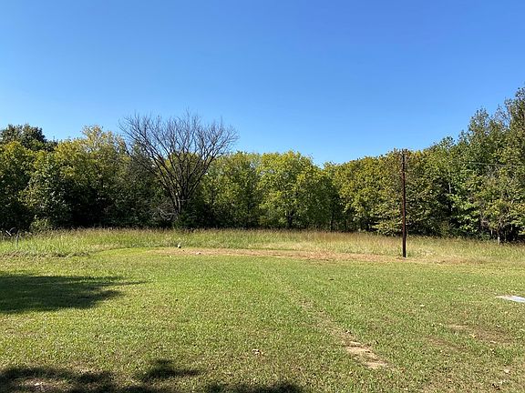 3rd image of 66 County Road 461