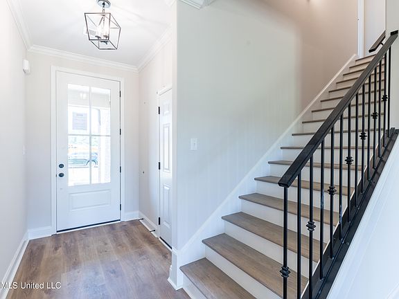 5th image of 7658 John Elliott Ln