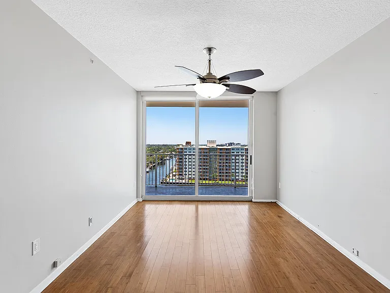 3020 NE 32nd Ave #1014 — Photo 17