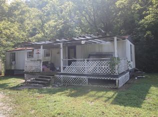 564 Keylon Dr, Harriman, TN 37748