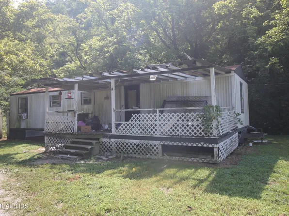 564 Keylon Dr, Harriman, TN 37748