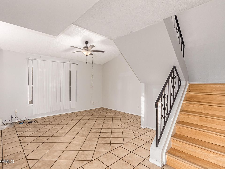 1st image of 2533 W HAZELWOOD Street #9