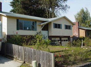 861 SE 25th Ct, Hillsboro, OR 97123