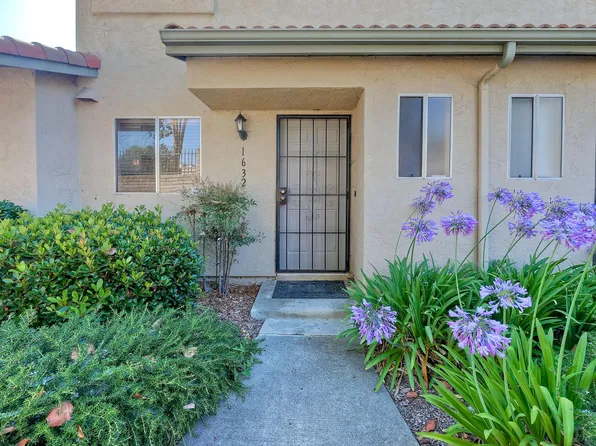 1632 Grandon Ave, San Marcos, CA 92078