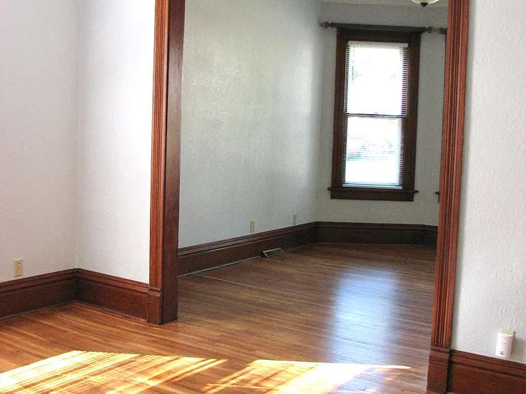 1846 Bennett St — Photo 12