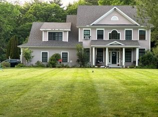 4 Purling Brooks Dr, Hanover, NH 03755