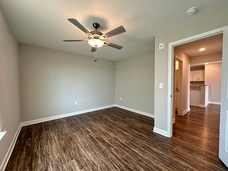 Westbrook Apartments — Photo 17