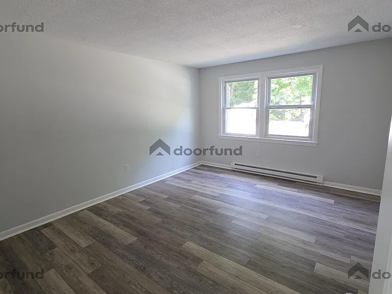 174 Columbus St #4 — Photo 7