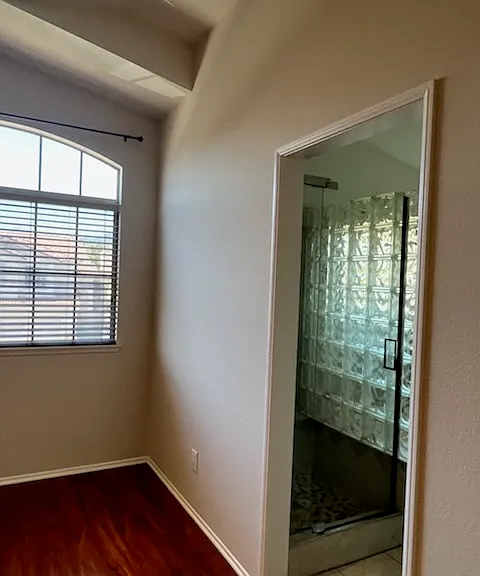 540 E Calora St — Photo 30