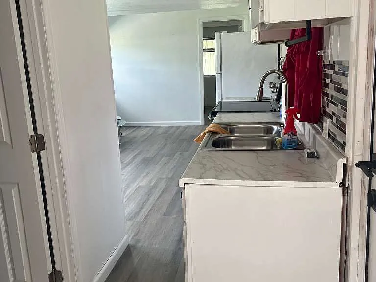 715 Satsuma St #715 — Photo 6