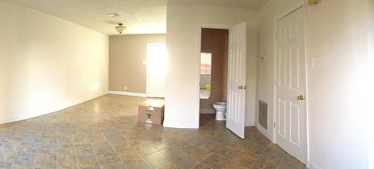 front room new floor ez clean, ez to furnish