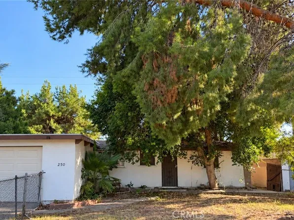 250 W Bygrove St, Covina, CA 91722