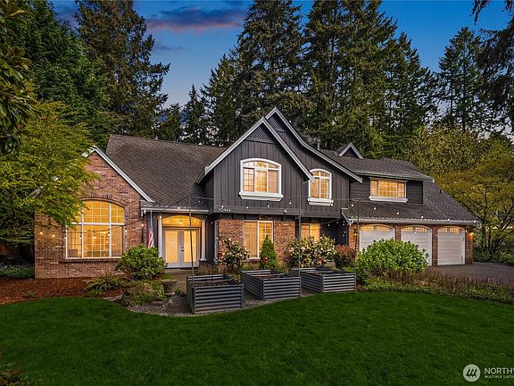 3rd image of 10444 SE 22nd Street