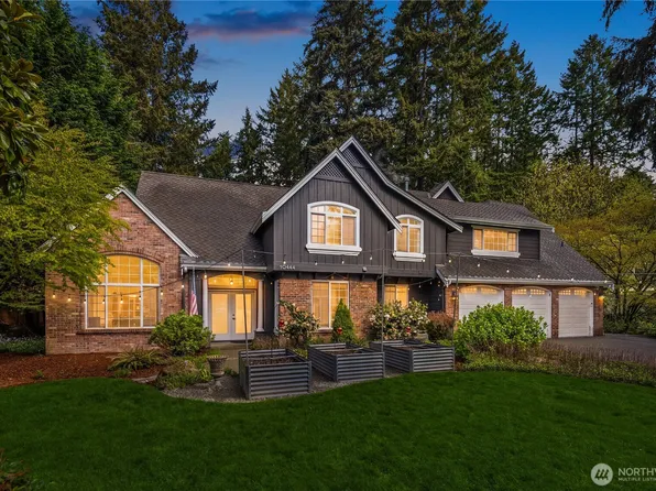 10444 SE 22nd Street, Bellevue, WA 98004