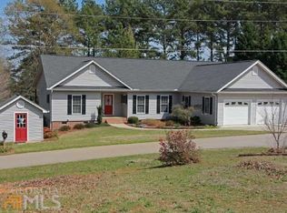 58 Dewdrop Cir, Hartwell, GA 30643
