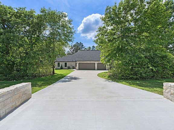 2nd image of 7002 Bowie Ct