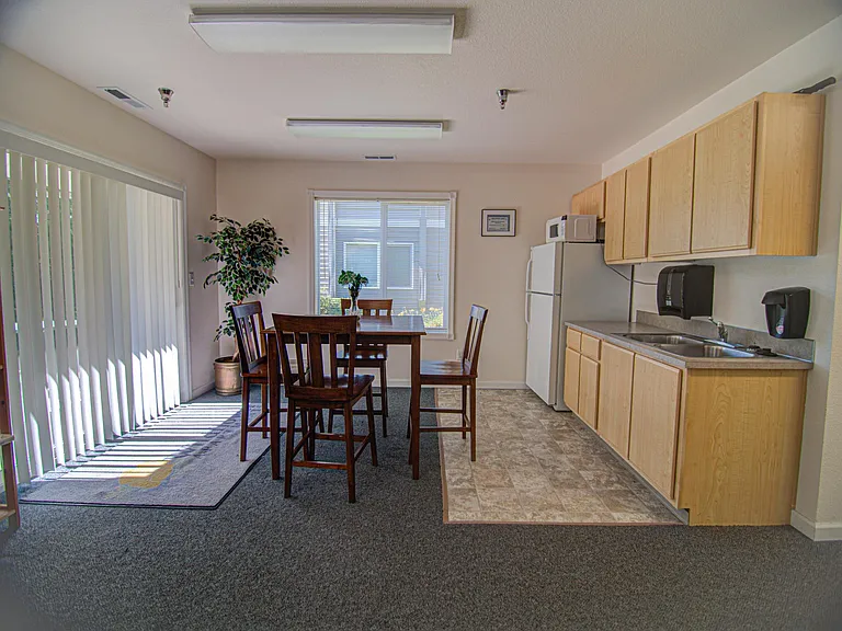 Wildflower Apartments — Photo 38