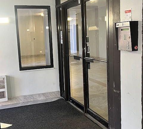 4th image of 1200 E 53rd St APT 2Z