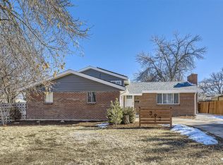 392 Salem St, Aurora, CO 80011