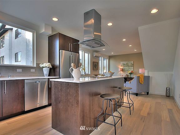 3rd image of 1761 A NW 59th Street