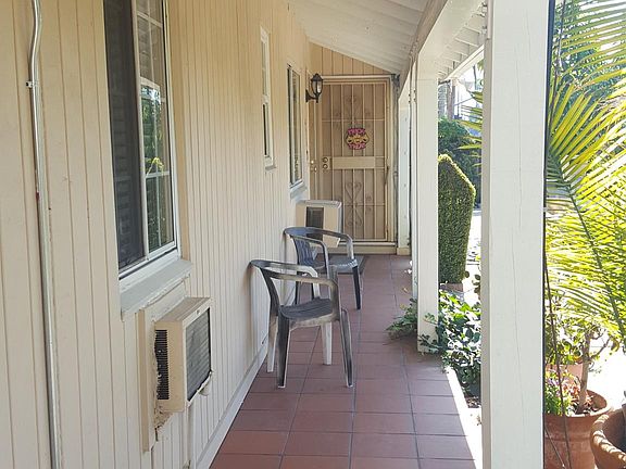 4th image of 4918 Cahuenga Blvd #4924-1/2