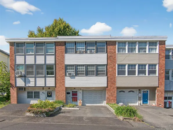 33 W Overlook Road, West Haverstraw, NY 10993