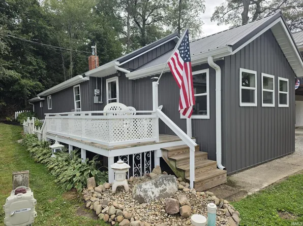 3247 SE Lakeshore Dr, Macy, IN 46951