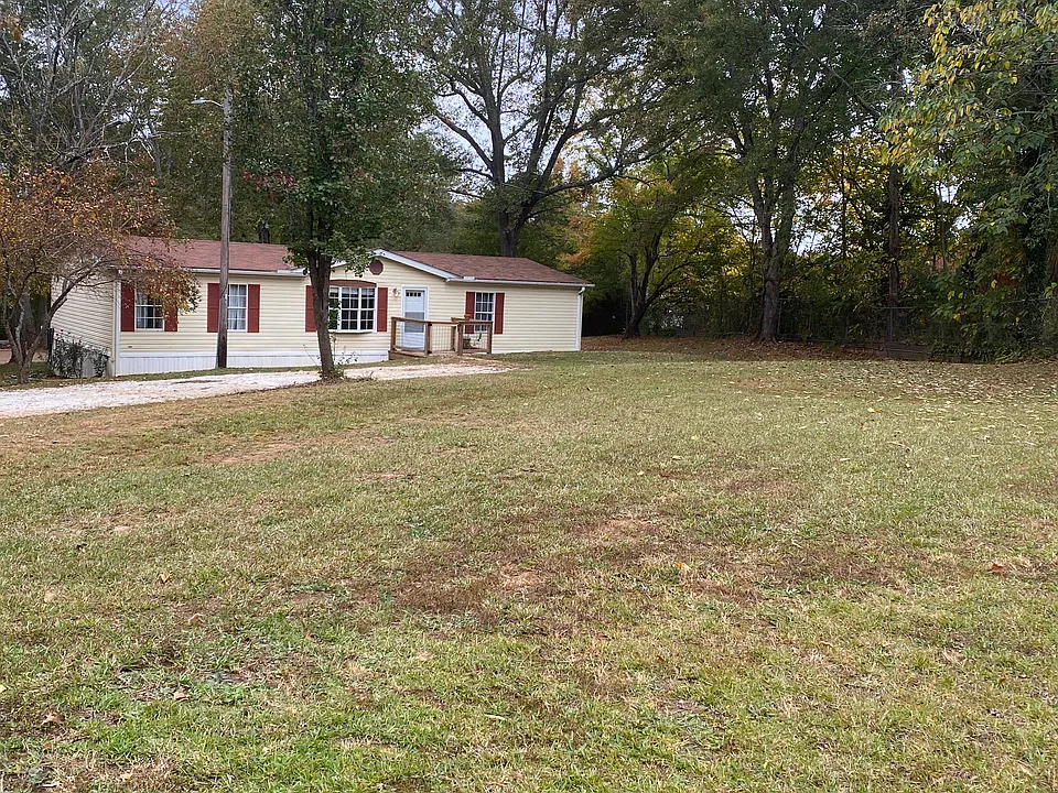 106 Lane Dr