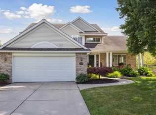 5439 E Heathwood Dr SE, Kentwood, MI 49512