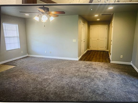 5th image of 805 E Creek Ave