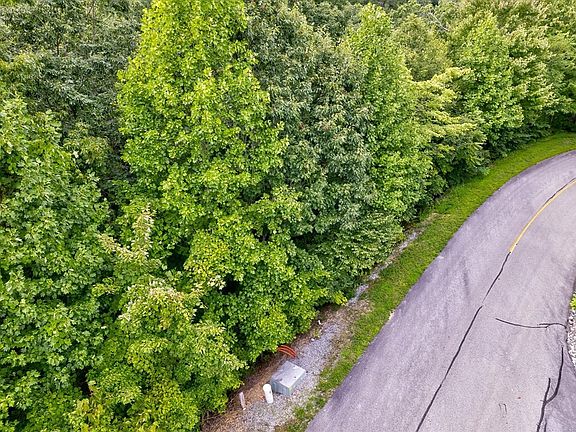 3rd image of 65 Redtail Rd Lot 65E