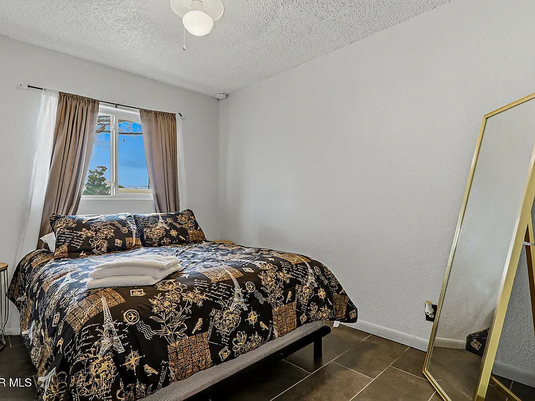 5912 Delta Dr — Photo 19