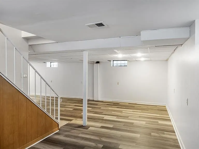 3536 Cornell St — Photo 13
