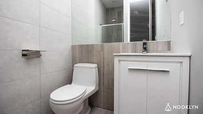 Rented by Nooklyn NYC LLC | media 25