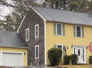 212 Bournehurst Dr, Plymouth, MA 02360
