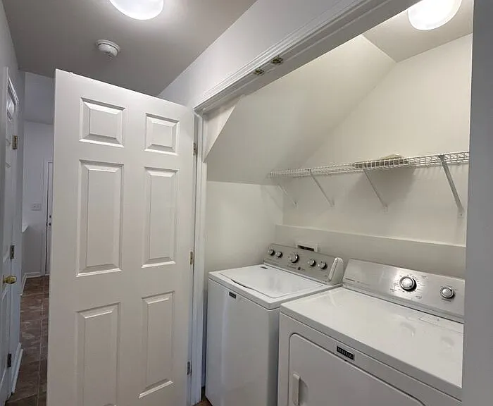 4237 Coulter Xing — Photo 12