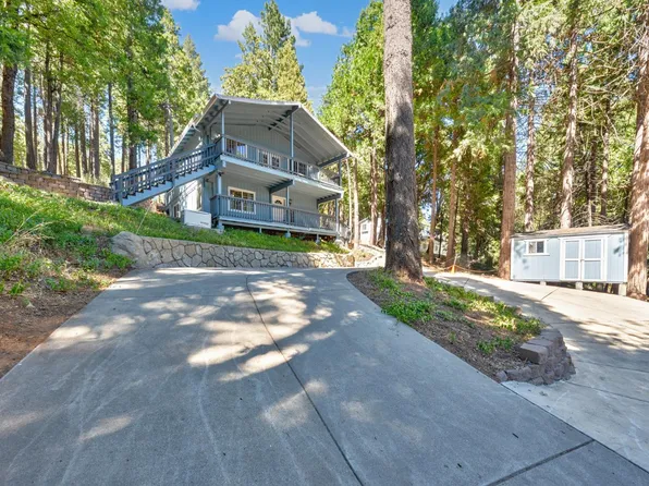 3960 Garnet Rd, Pollock Pines, CA 95726