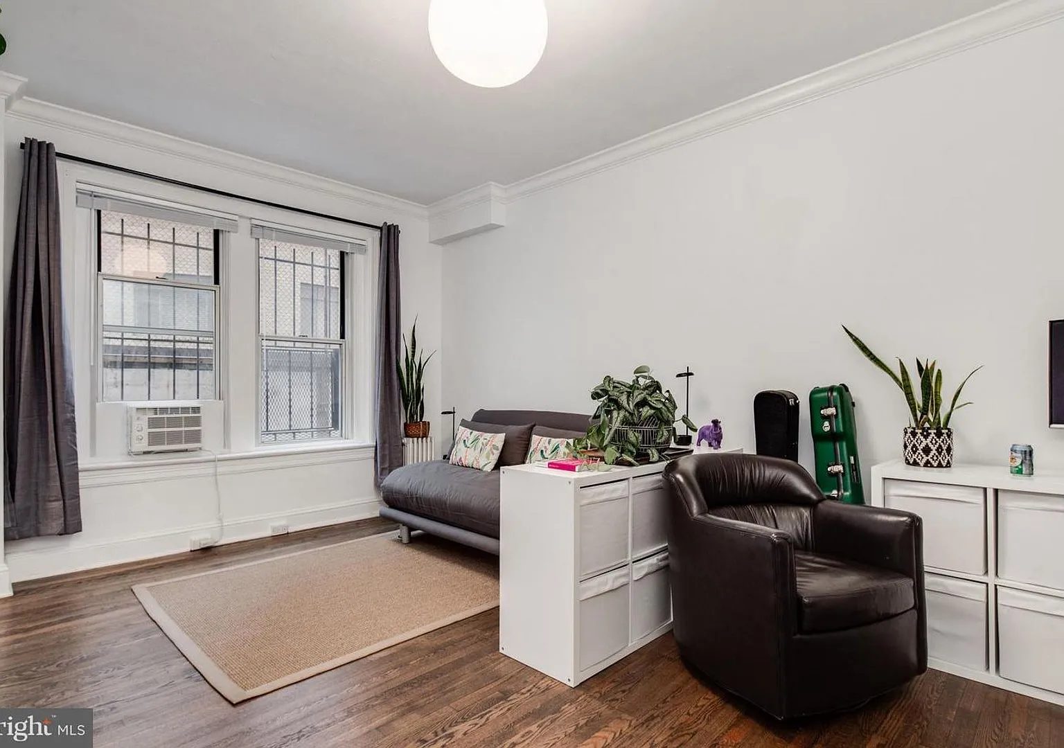 Adams Morgan Condo | Studio | 1 Bath | 310 Sf — Photo 1