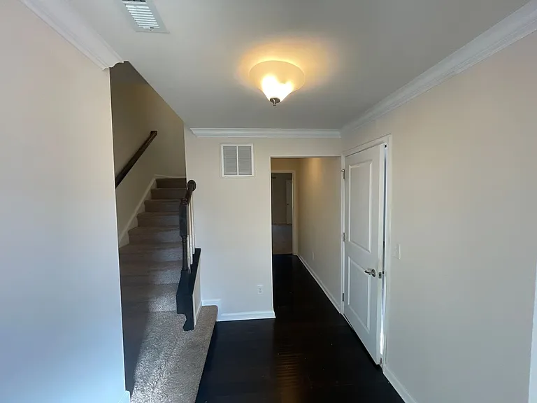 522 Pemberwich Pl — Photo 6